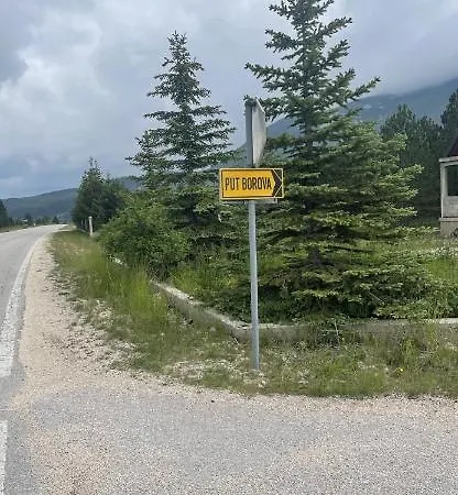 Vikendica Vjeverica Шале