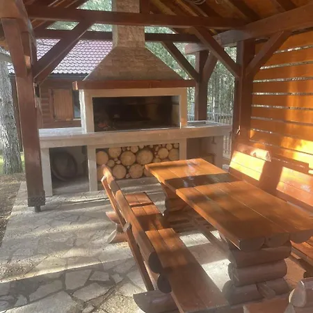Brvnara Vikendica Vjeverica