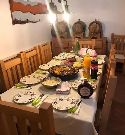 Vikendica Vjeverica Brvnara *