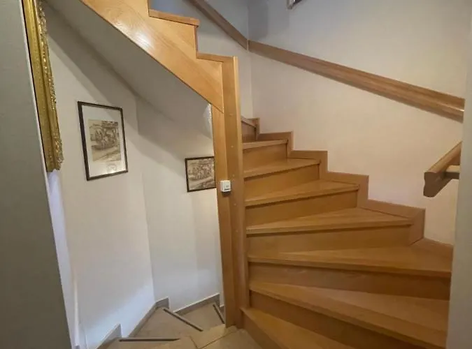 シャレー Vikendica Vjeverica *